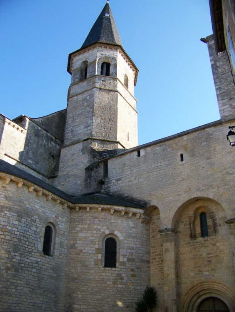 2 Exterieur Eglise de Villeneuve